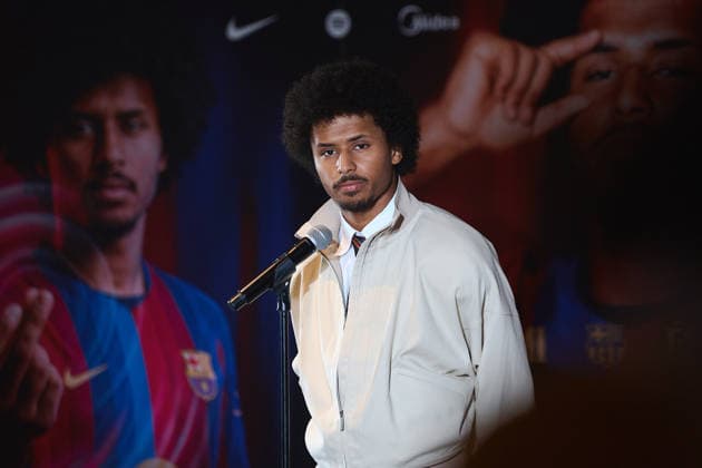 July 23, 2026, Barcelona, Spain: BARCELONA, SPAIN - JULY 23: .Karim Adeyemi during his official presentation as a FC Barcelona, Barca player at the Spotify Camp Nou on July 23, 2026 in Barcelona, Spain Karim Adeyemi Official Presentation  - ZUMAd159 20260723_zia_d159_026 Copyright: xGerardxFrancox