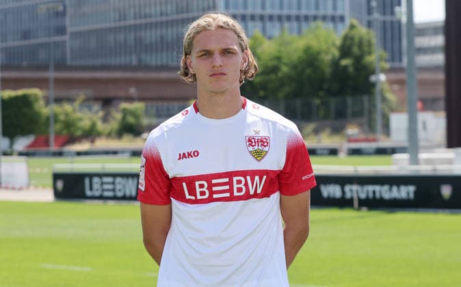 BAU Stuttgart ,Tim van der Leij ; VfB Stuttgart II ; 3.Liga; Porträttermin 2026 2027, *** BAU Stuttgart, Tim van der Leij, VfB Stuttgart II, 3. Liga, Photo Shoot 2026–2027,