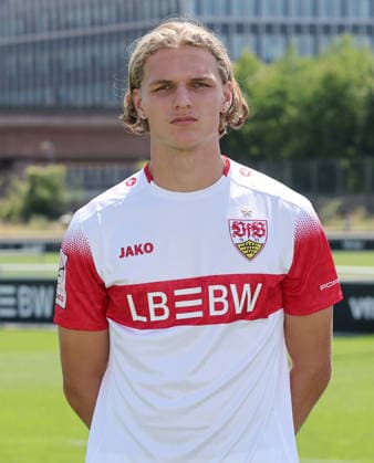 BAU Stuttgart ,Tim van der Leij ; VfB Stuttgart II ; 3.Liga; Porträttermin 2026 2027, *** BAU Stuttgart, Tim van der Leij, VfB Stuttgart II, 3. Liga, Photo Shoot 2026–2027,