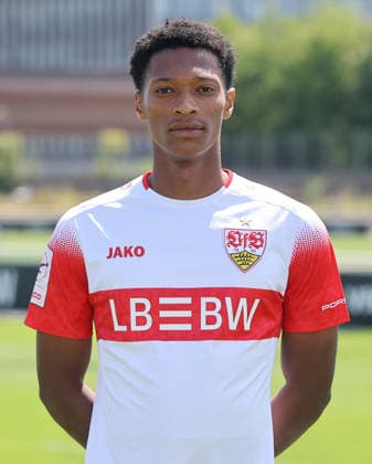 BAU Stuttgart , Peter Reinhardt; VfB Stuttgart II ; 3.Liga; Porträttermin 2026 2027, *** BAU Stuttgart, Peter Reinhardt, VfB Stuttgart II, 3rd Division, Photo Shoot 2026–2027,