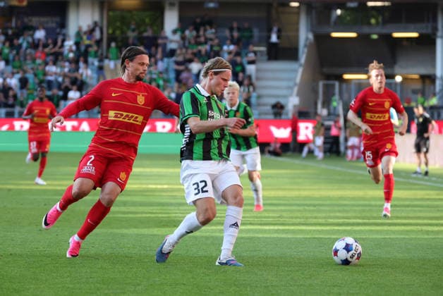 GÖTEBORG, SVERIGE 20260723 Nordsjaellands Peter Ankersen och Gais Oscar Pettersson under onsdagens kval till till Conference League, första matchen, mellan Gais och FC Nordsjaelland pa Gamla Ullevi. GÖTEBORG SVERIGE x9200x *** GOTHENBURG, SWEDEN 20260723 Peter Ankersen of FC Nordsjaelland and Oscar Pettersson of GAIS during Wednesday’s Conference League qualifier, the first leg, between GAIS and FC Nordsjaelland at Gamla Ullevi, GOTHENBURG, SWEDEN x9200x  Copyright: xAdamxIhse TTx CONFERENCE LEAGUE KVAL GAIS-NORDSJÄLLAND