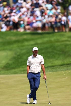 Golf 2026: PGA, Golf Herren 3M Open: Round 1 Scottie Scheffler of the United States looks on from the ninth green during the first round of the 2026 3M Open at TPC Twin Cities on July 23, 2026 in Blaine, Minnesota. Steven Garcia CSM (Credit Image: Â Steven Garcia Cal Media) Blaine Minnesota USA EDITORIAL USE ONLY Copyright: xx ZUMA-20260723_zma_c04_073.jpg StevenxGarciax csmphotothree505510