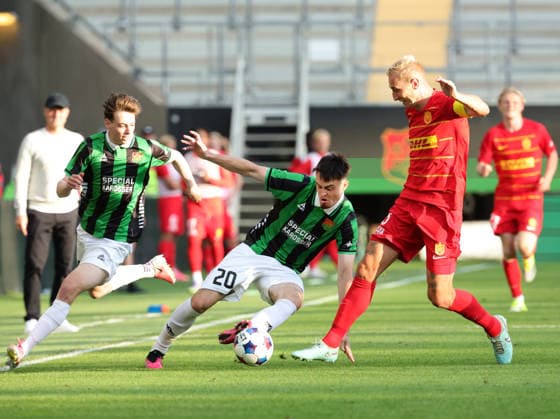 GÖTEBORG, SVERIGE 20260723 Gais Samuel Salter och Nordsjaellands Tobias Salquist under onsdagens kval till till Conference League, första matchen, mellan Gais och FC Nordsjaelland pa Gamla Ullevi. GÖTEBORG SVERIGE x9200x *** GOTHENBURG, SWEDEN 20260723 GAIS’s Samuel Salter and Nordsjaelland’s Tobias Salquist during Wednesday’s Conference League qualifier, the first leg, between GAIS and FC Nordsjaelland at Gamla Ullevi, GOTHENBURG, SWEDEN x9200x  Copyright: xAdamxIhse TTx CONFERENCE LEAGUE KVAL GAIS-NORDSJÄLLAND