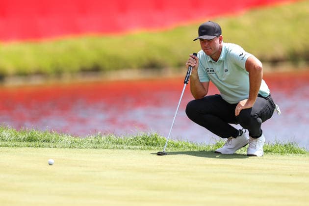 Luke List of the United States lines up a putt on the 18th green during the first round of the 2026 3M Open at TPC Twin Cities on July 23, 2026 in Blaine, Minnesota. CSM Golf 2026: PGA, Golf Herren 3M Open: Round 1  - ZUMAc04_ 20260723_zma_c04_087 Copyright: xStevenxGarciax