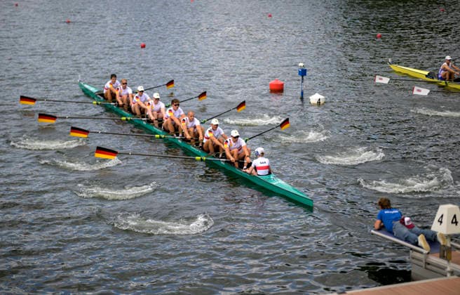 Team Deutschland, Start, v.r. Steuerfrau WEGELE Mia, GRONBACH Leon, SGONINA Carl, KAIM Julius, ZASTROW Lino, ZEYMER Felix, BECKMANN Justus, KUHN Vinzent, ROSENQUIST Leonardo, BM8x, U23 Men s Eight, am 23.07.2026 Rudern U-23 Weltmeisterschaft vom 23.07.- 26.07.2026 in Duisburg Deutschland. Regattabahn *** Team Germany, Start, from right: Coxswain Mia WEGELE, Leon GRONBACH, Carl SGONINA, Julius KAIM, Lino ZASTROW, Felix ZEYMER, Justus BECKMANN, Vinzent KUHN, Leonardo ROSENQUIST, BM8x, U23 Men’s Eight, on July 23, 2026, at the U23 World Rowing Championships from July 23–26, 2026, at the Duisburg Rowing Course in Duisburg, Germany