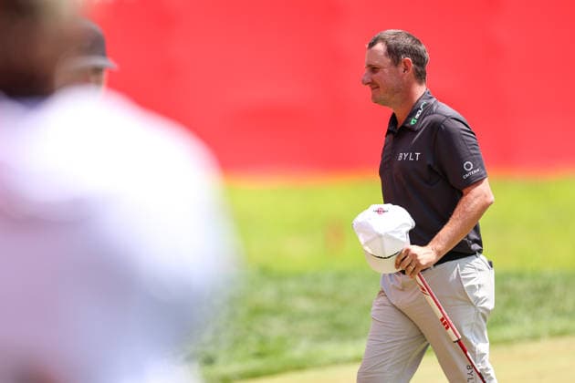 Golf 2026: PGA, Golf Herren 3M Open: Round 1 Emiliano Grillo of Argentina looks on after completing his round on the 18th green during the first round of the 2026 3M Open at TPC Twin Cities on July 23, 2026 in Blaine, Minnesota. Steven Garcia CSM (Credit Image: Â Steven Garcia Cal Media) Blaine Minnesota USA EDITORIAL USE ONLY Copyright: xx ZUMA-20260723_zma_c04_095.jpg StevenxGarciax csmphotothree505521