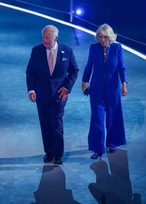 HRH King Charles III & Her Majesty Queen Camilla walk to the Royal Box after stepping out of The TARDIS to join Sir Chris Hoy on stage at the beginning of the opening ceremony. Glasgow 2026 Commonwealth Games, Day One, Glasgow, Scotland, UK - 23 Jul 2026Glasgow Scotland United Kingdom  Copyright: xStuartxWallace Shutterstockx 17002357w