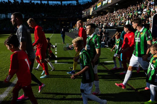 260723 Goalkeeper Mergim Krasniqi, Matteo De Brienne and Oskar Agren of GAIS ahead of the UEFA Conference League qualification match between GAIS and FC Nordsjälland on July 23, 2026 in Göteborg. Photo: Michael Erichsen BILDBYRAN COP 89 MI1001 bbeng conference league fc nordsjälland football fotball fotboll gais kval qualification qualifying round soccer uefa conference league *** July 23, 2026: Goalkeeper Mergim Krasniqi, Matteo De Brienne, and Oskar Agren of GAIS ahead of the UEFA Conference League qualifying match between GAIS and FC Nordsjälland on July 23, 2026 in Gothenburg. Photo by Michael Erichsen, BILDBYRAN COP 89 MI1001 bbeng conference league fc nordsjälland football fotball fotboll gais kval qualification qualifying round soccer uefa conference league  Copyright: MICHAELxERICHSEN BB260723MI061