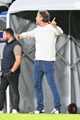 Gent s head coach Rik De Mil pictured during a soccer game between Ukrainian FC LNZ Cherkasy and Belgian KAA Gent, Thursday 23 July 2026 in Plock, Poland, the first leg of the second qualifying round for the UEFA Conference League. JILLxDELSAUX  x181876520x