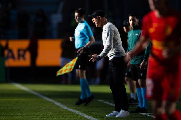 260723 Head coach Jens Fonsskov Olsen of FC Nordsjälland during the UEFA Conference League qualification match between GAIS and FC Nordsjälland on July 23, 2026 in Göteborg. Photo: Michael Erichsen BILDBYRAN COP 89 MI1001 bbeng conference league fc nordsjälland football fotball fotboll gais kval qualification qualifying round soccer uefa conference league *** July 23, 2026: FC Nordsjälland head coach Jens Fonsskov Olsen during the UEFA Conference League qualifying match between GAIS and FC Nordsjälland on July 23, 2026 in Gothenburg. Photo by Michael Erichsen, BILDBYRAN COP 89 MI1001 bbeng conference league fc nordsjälland football fotball fotboll gais kval qualification qualifying round soccer uefa conference league  Copyright: MICHAELxERICHSEN BB260723MI081