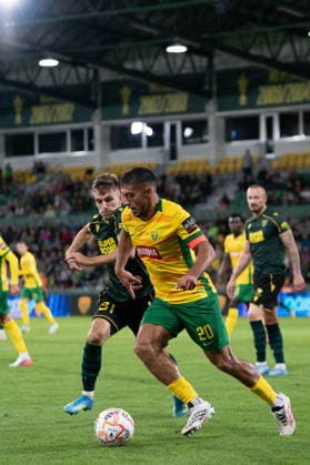 ZILINA, 23.07.2026 MECZ LIGA KONFERENCJI SEZON 2026 27: MSK ZILINA - GKS KATOWICE UEFA CONFERENCE LEAGUE 2025 26: MSK ZILINA - GKS KATOWICE SZYMON BARTLEWICZ KRISTIAN BARI FOT. MATEUSZ WIEWIORKA 400MM.PL NEWSPIX.PL --- newspix.pl 