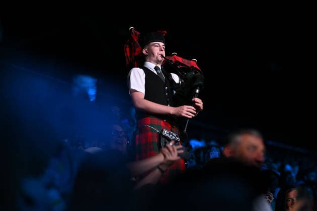 COM26 OPENING CEREMONY, A bagpiper during the Opening Ceremony of the Glasgow 2026 Commonwealth Games at The Hydro in Glasgow, Scotland, Thursday, July 23, 2026. ( NO ARCHIVING, EDITORIAL USE ONLY GLASGOW UNITED KINGDOM  Copyright: xLUKASxCOCHx 20260724166977015171
