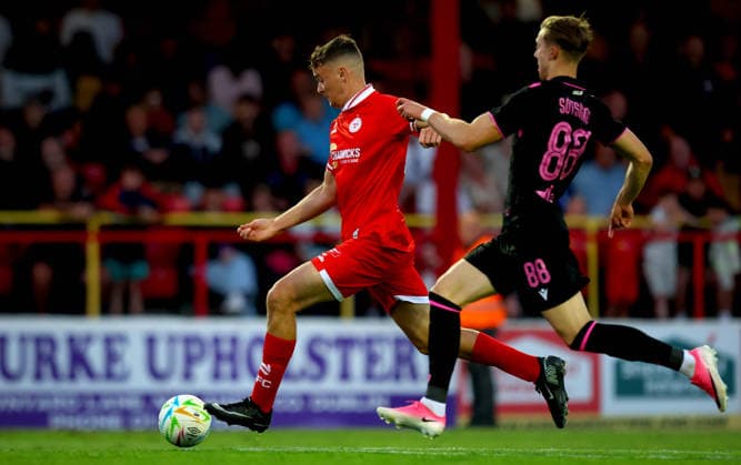 UEFA Europa Conference League Second Qualifying Round First Leg, Tolka Park, Dublin 23 7 2026 Shelbourne vs Nomme Kalju FC Shels™ Daniel Ring scores his side™s fifth goal of the game Daniel Ring scores his side™s fifth goal 23 7 2026  Copyright: xx RB1_5361