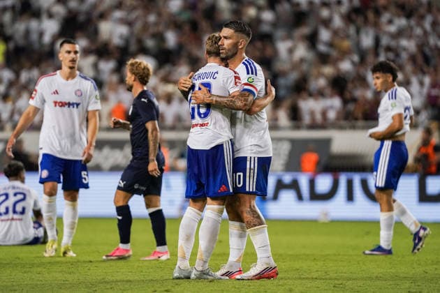 UEFA Europa League Qualifikation 2026 2027 - 2. Runde, 23.07.2027 - HNK Hajduk Split (Kroatien) vs. Pafos FC (Zypern) - Stadion Poljud (Split, Kroatien); Roko Brajkovic (Hajduk Split), Marko Livaja (Hajduk Split) *** UEFA Europa League Qualifying Round 2, 2026–2027, July 23, 2027: HNK Hajduk Split (Croatia) vs. Pafos FC (Cyprus) at Poljud Stadium, Split, Croatia; Roko Brajkovic (Hajduk Split), Marko Livaja (Hajduk Split) Copyright: xLUKAxKOLANOVICx