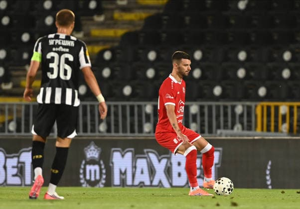 PARTIZAN vs UNA STRASSEN TIM HALL, football player of Una Strassen Luxemburg, during the match against Partizan, at Stadium FK Partizan. Belgrade, 23.07.2026. Nebojsa Parausic MN Press photo FOOTBALL, UEFA CONFERENCE LEAGUE, PARTIZAN, UNA STRASSEN LUXEMBURG Belgrade Stadium FK Partizan Serbia Copyright: xNebojsaxParausicx xMNxPressx