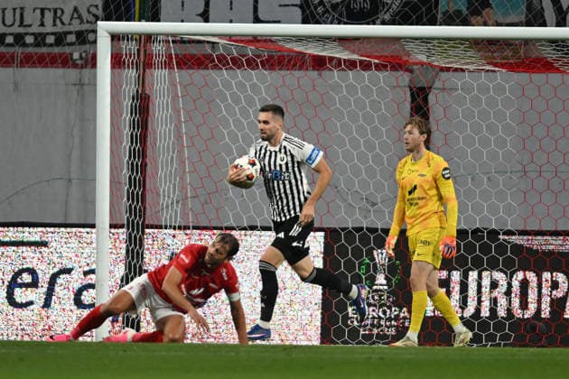 U Cluj vs SK Brann - UEFA Conference League Pedro Pinho of U Cluj scores his side s second goal during the Conference League game between U Cluj and SK Brann in Sfantu Gheorghe, Romania, on July 23, 2026. Sfantu Gheorghe Romania  Copyright: xAlexxNicodimx originalFilename:nicodim-conferen260723_npfCK.jpg