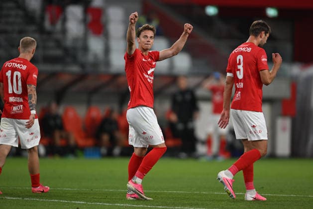 U Cluj vs SK Brann - UEFA Conference League Felix Horn Myhre of SK Brann celebrates after scoring his side s second goal during the Conference League game between U Cluj and SK Brann in Sfantu Gheorghe, Romania, on July 23, 2026. Sfantu Gheorghe Romania  Copyright: xAlexxNicodimx originalFilename:nicodim-conferen260723_npsyl.jpg