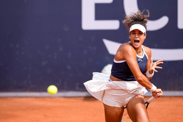 MSC Hamburg Ladies Open - Day 4 Mayar Sherif of Egypt plays against Elsa Jacquemot of France during their round of 16 match at the 2026 MSC Hamburg Ladies Open women s tennis tournament at Am Rothenbaum in Hamburg, Germany. Hamburg Hamburg Germany  Copyright: xOwenxHammondx originalFilename:hammond-2026msch260723_nppKf.jpg