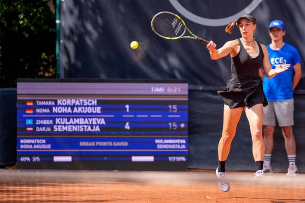MSC Hamburg Ladies Open - Day 4 Tamara Korpatsch of Germany plays with partner Noma Noha Akugue during their round of 16 doubles match against Zhibek Kulambayeva of Kazakhstan and Darja Semenistaja of Latvia at the 2026 MSC Hamburg Ladies Open Women s tennis tournament at Am Rothenbaum in Hamburg, Germany. Hamburg Hamburg Germany  Copyright: xOwenxHammondx originalFilename:hammond-2026msch260723_npUR7.jpg
