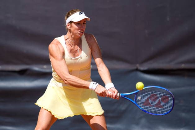 MSC Hamburg Ladies Open - Day 4 Magali Kempen of Belgium plays with partner Alexandra Panova during their quarterfinal doubles match against Lisa Zaar of Sweden and Kimberley Zimmermann of Belgium at the 2026 MSC Hamburg Ladies Open women s tennis tournament at Am Rothenbaum in Hamburg, Germany. Hamburg Hamburg Germany  Copyright: xOwenxHammondx originalFilename:hammond-2026msch260723_npEuf.jpg