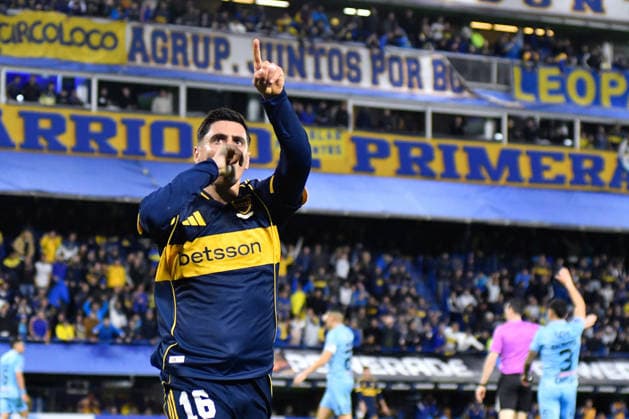 Futbol, Boca Juniors vs OHiggins Copa Sudamericana 2026. El jugador de Boca Juniors, Miguel Merentiel, celebra su gol contra OHiggins durante el partido de playoffs de la Copa Sudamericana, realizado en el Estadio La Bombonera de Buenos Aires, Argentina. 23 7 2026 Fotobaires Photosport Football, Boca Juniors vs OHiggins 2026 Copa Sudamericana Boca Juniors player, Miguel Merentiel, celebrate scoring against OHiggins during a Copa sudamericana playoffs match held at Estadio La Bombonera in Buenos Aires, Argentina. 23 7 2026 Fotobaires Photosport Boca Juniors vs OHiggins, Copa Sudamericana 2026 