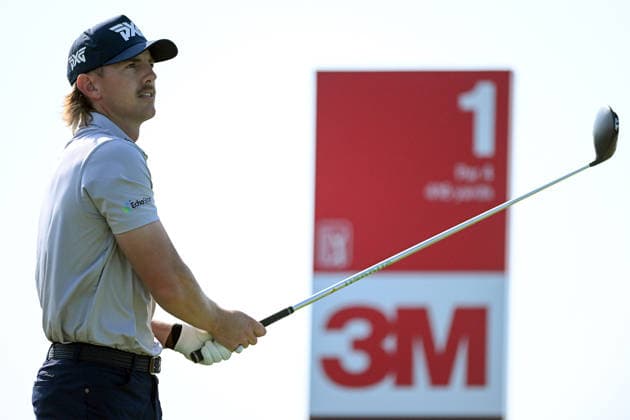 BLAINE, MN - JULY 24: Jake Knapp hits a tee shot on the 1st hole during the first round of the 3M Open on July 24, 2026, at TPC Twin Cities in Blaine, MN. (Photo by Nick Wosika Icon Sportswire) GOLF: JUL 24 PGA, Golf Herren 3M Open EDITORIAL USE ONLY Icon202607243010