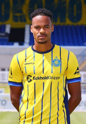 Ayodele Adetula ; 1. FC Lokomotive Leipzig; Regionalliga Nordost,ÊPorträttermin, 2026 2027 , Leipzig, 21.07.2026 , *** Ayodele Adetula, 1. FC Lokomotive Leipzig, Northeast Regional League, Photo Shoot, 2026–2027, Leipzig, July 21, 2026, Picture Point