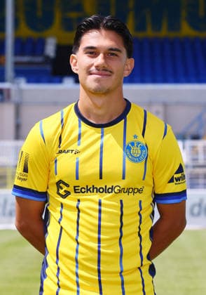 Eren Öztürk ; 1. FC Lokomotive Leipzig; Regionalliga Nordost,ÊPorträttermin, 2026 2027 , Leipzig, 21.07.2026 , *** Eren Öztürk, 1. FC Lokomotive Leipzig, Northeast Regional League, portrait session, 2026–2027, Leipzig, July 21, 2026, Picture Point