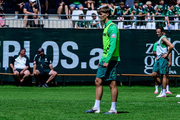 AUT 1.FBL, Trainingslager SV Werder Bremen 2026 - Training Mats Ole Heitmann (Werder Bremen 31) Foto nordphoto GmbH KFoto Zell am Ziller Parkstadion Zillertal Österreich *** AUT 1 FBL, SV Werder Bremen Training Camp 2026, Training, Mats Ole Heitmann, Werder Bremen, 31, Photo: nordphoto GmbH, KFoto, Zell am Ziller, Parkstadion Zillertal, Austria Copyright: xnordphotoxGmbHx xKFOTOx