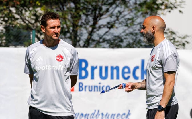 24.07.2026 - Fussball - 2. Fussball-Bundesliga - Saison 2026 2027 - 1. FC Nürnberg FCN Club - Trainingslager Sommer Sommertrainingslager Gais - Bruneck - Südtirol - Zink DaMa - xdaxmax - Miroslav Miro Klose ( Trainer 1. FC Nürnberg FCN ) Javier Pinola (Co-Trainer 1. FC Nürnberg FCN ) *** July 24, 2026 Soccer 2 Soccer Bundesliga 2026–2027 Season 1 FC Nuremberg FCN Club Summer Training Camp Summer Training Camp in Gais, Brunico, South Tyrol Zink DaMa xdaxmax Miroslav Miro Klose, Coach of 1 FC Nürnberg FCN Javier Pinola Assistant Coach 1 FC Nuremberg FCN