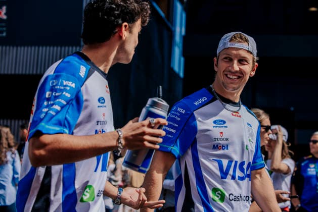Formula 1 AWS Hungarian Grand Prix 2026 Maxime Le Juste OVERTAKE MAXPPP - Budapest 24 07 2026 30 LAWSON Liam (nzl), Visa Cash App Racing Bulls Formula One Team, portrait at the Formula 1 AWS Hungarian Grand Prix 2026, the 11th round of the 2026 FIA Formula 1 World Championship, WM, Weltmeisterschaft at the Hungaroring in Budapest, Hungary, from 23 to 26 July 2026 Budapest Hungaroring Hungary  Copyright: xOVERTAKE MAXPPPxMaximexLexJustex OVT202607248103 OVT202607248103