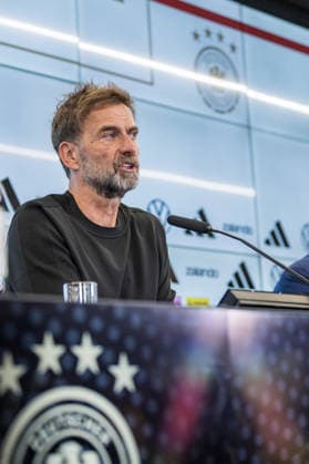 24.07.2026, xfux, Fussball DFB Deutsche Fussball Nationalmannschaft - Pressekonferenz zur Vorstellung von Juergen Jürgen Klopp als Trainer Bundestrainer, v.l. Trainer Juergen Juergen Nobert Klopp (Deutsche Fussball Nationalmannschaft DFB) Frankfurt am Main *** July 24, 2026, xfux, Soccer, DFB, German National Soccer Team, Press conference to introduce Jürgen Klopp as head coach, from left: Head Coach Jürgen Klopp, German National Soccer Team, DFB, Frankfurt am Main