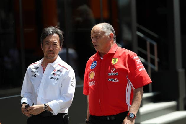 24.07.2026, Hungaroring, Budapest, FORMULA 1 AWS HUNGARIAN GRAND PRIX 2026 , im Bild Teamchef Frederic Vasseur, Scuderia Ferrari HP, Teamchef Ayao Komatsu, TGR Haas F1 Team (Photo by Milan Klemenc Hasan Bratic DeFodi Images) - *** July 24, 2026, Hungaroring, Budapest, FORMULA 1 AWS HUNGARIAN GRAND PRIX 2026; pictured: Team Principal Frederic Vasseur, Scuderia Ferrari HP; Team Principal Ayao Komatsu, TGR Haas F1 Team. Photo by Milan Klemenc, Hasan Bratic, DeFodi Images