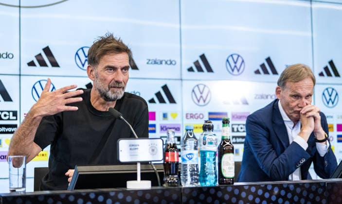 24.07.2026, xfux, Fussball DFB Deutsche Fussball Nationalmannschaft - Pressekonferenz zur Vorstellung von Juergen Jürgen Klopp als Trainer Bundestrainer, v.l. Trainer Juergen Juergen Nobert Klopp (Deutsche Fussball Nationalmannschaft DFB), Hans-Joachim Aki Watzke (1. Vizepräsident Vizepraesident des Deutschen Fussball Bund DFB) Frankfurt am Main *** July 24, 2026, xfux, Soccer DFB German National Soccer Team Press conference to introduce Jürgen Klopp as head coach, from left: Head Coach Jürgen Klopp, German National Soccer Team DFB, Hans Joachim Aki Watzke, 1st Vice President of the German Football Association (DFB), Frankfurt am Main