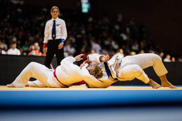 Die Finals 2026 - Ju-Jutsu, 24.07.2026 Steffen Korte (Team Nord - Rot) Louis Theodoridis (Team West - Blau) Vorrunde; Die Finals 2026 - Ju-Jutsu am 24.07.2026 in der Swiss Life Hall, Hannover *** The 2026 Ju-Jutsu Finals, July 24, 2026: Steffen Korte (Team North Red), Louis Theodoridis (Team West Blue) – Preliminary Round of The 2026 Ju-Jutsu Finals on July 24, 2026, at the Swiss Life Hall in Hanover Copyright: xBEAUTIFULxSPORTS Tonhäuserx