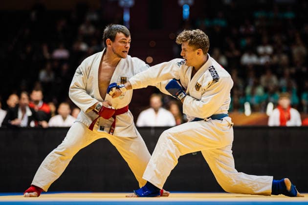 Die Finals 2026 - Ju-Jutsu, 24.07.2026 Johannes Aumüller (Team Nord - Rot) Finn Grieche (Team West - Blau) Vorrunde; Die Finals 2026 - Ju-Jutsu am 24.07.2026 in der Swiss Life Hall, Hannover *** The 2026 Ju-Jutsu Finals, July 24, 2026 Johannes Aumüller, Team North (Red); Finn Grieche, Team West (Blue); Preliminary Round The 2026 Ju-Jutsu Finals on July 24, 2026, at the Swiss Life Hall, Hanover Copyright: xBEAUTIFULxSPORTS Tonhäuserx
