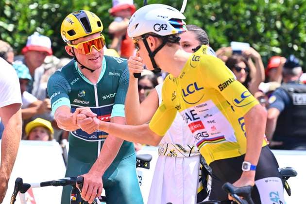 Tour de France 2026 Stage 19 ALPE D HUEZ, FRANCE - JULY 24 : Pedersen Mads (DEN) of Lidl - Trek and Pogacar Tadej (SLO) of UAE Team Emirates - XRG during stage 19 of the 113rd edition of Tour de France an UCI World Tour 2.UWT cycling road race stage for Men Elite of 128 km with start in Gap and finish in Alpe d Huez on July 24, 2026 in Alpe d Huez, France, 24 07 2026 ( Motordriver Kurt Vandenborre - Alpe d Huez France  Copyright: xGvgx
