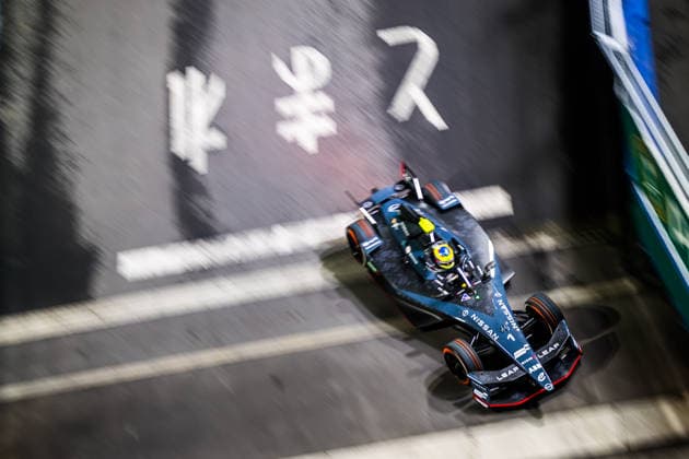 2026 FORMULA E TOKYO ePRIX 01 ROWLAND Oliver (gbr), Nissan Formula E Team, Nissan e-4ORCE 05, action during the Tokyo ePrix, 14th and 15th round of the 2025-26 ABB FIA Formula E World Championship, WM, Weltmeisterschaft on the Tokyo Street Circuit from July 24 to 26, 2026 in Tokyo, Japan - TokyoJapan  Copyright: xBastienxRouxx