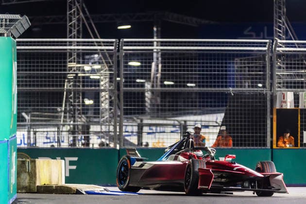 2026 FORMULA E TOKYO ePRIX 37 CASSIDY Nick (nzl), CitroÃ«n Racing Formula E Team, CitroÃ«n, action during the Tokyo ePrix, 14th and 15th round of the 2025-26 ABB FIA Formula E World Championship, WM, Weltmeisterschaft on the Tokyo Street Circuit from July 24 to 26, 2026 in Tokyo, Japan - TokyoJapan  Copyright: xBastienxRouxx