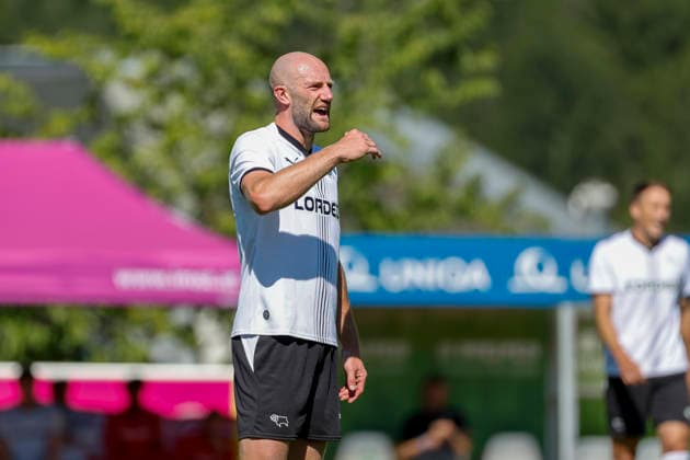 Matt Clarke (Derby County, 05), Mimik, Gesichtsausdruck, Emotion , Österreich, Fussball, Testspiel, 2026 2027, SC Freiburg vs. Derby County, 24.07.2026, Imst Velly Arena Österreich *** Matt Clarke, Derby County, 05, Facial Expressions, Emotion, Austria, Soccer, Friendly Match, 2026–2027, SC Freiburg vs. Derby County, July 24, 2026, Imst Velly Arena, Austria Copyright: xGrantxHubbsx