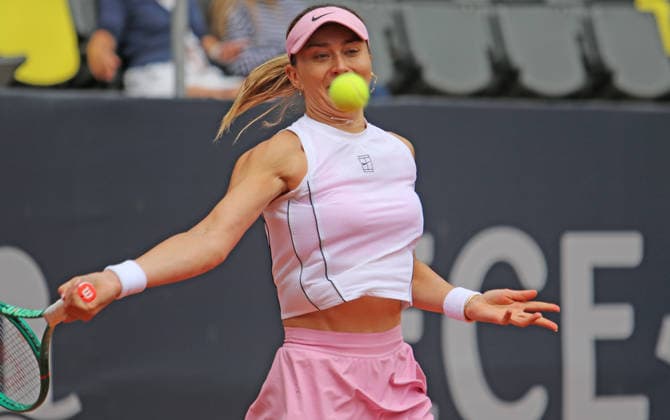MSC Hamburg Ladies Open WTA, Tennis Damen 250) am Rothenbaum: Paula Badosa (Spanien) im Viertelfinale. *** MSC Hamburg Ladies Open WTA 250 at Rothenbaum: Paula Badosa of Spain Advances to the Quarterfinals