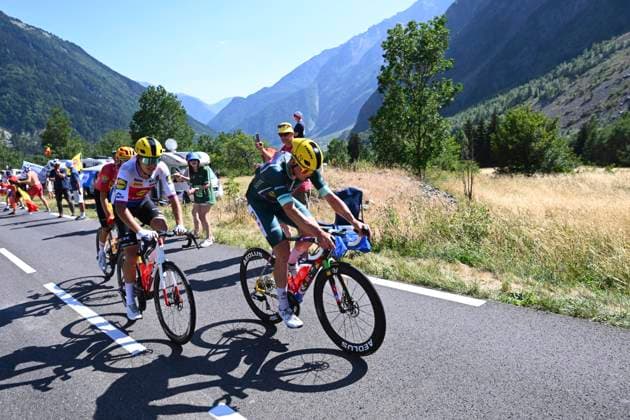 Tour de France 2026 Stage 19 ALPE D HUEZ, FRANCE - JULY 24 : Vacek Mathias (CZE) of Lidl - Trek, Pedersen Mads (DEN) of Lidl - Trek during stage 19 of the 113rd edition of Tour de France an UCI World Tour 2.UWT cycling road race stage for Men Elite of 128 km with start in Gap and finish in Alpe d Huez on July 24, 2026 in Alpe d Huez, France, 24 07 2026 ( Motordriver Kurt Vandenborre - Alpe d Huez France  Copyright: xGvgx