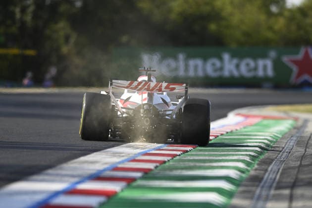 July 24, 2026, Budapest, Budapest, Hungary: Oliver Bearman (87) drives his Haas VF-26 on track at the Hungaroring circuit during the second free practice session of the 2026 Hungarian Grand Prix in Budapest, Hungary on 23 July 2026. F1 2026: Hungarian Grand Prix: Practice Day  - ZUMAs291 20260724_zip_s291_050 Copyright: xBalintxSzentgallayx