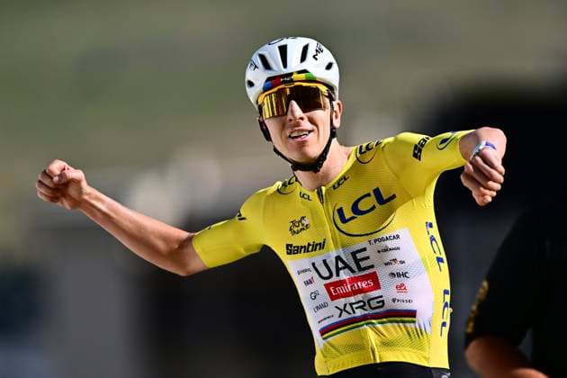 Tour de France 2026 Stage 19 ALPE D HUEZ, FRANCE - JULY 24 : Pogacar Tadej (SLO) of UAE Team Emirates - XRG wins during stage 19 of the 113rd edition of Tour de France an UCI World Tour 2.UWT cycling road race stage for Men Elite of 128 km with start in Gap and finish in Alpe d Huez on July 24, 2026 in Alpe d Huez, France, 24 07 2026 ( Motordriver Kurt Vandenborre - Alpe d Huez France  Copyright: xPeterxDexVoechtx