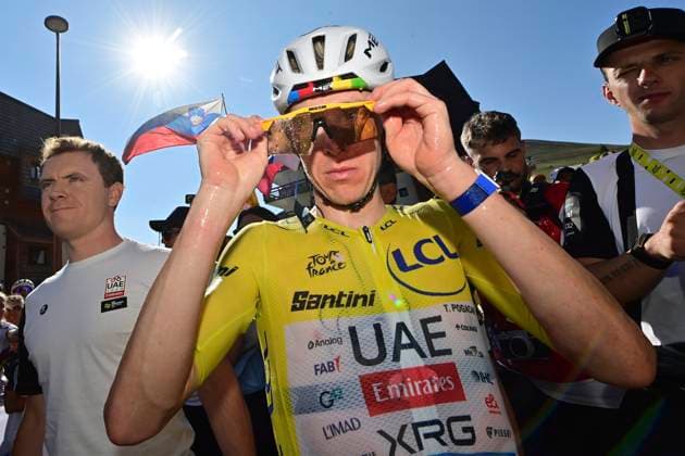 Tour de France 2026 Stage 19 ALPE D HUEZ, FRANCE - JULY 24 : Pogacar Tadej (SLO) of UAE Team Emirates - XRG celebrates the victory after stage 19 of the 113rd edition of Tour de France an UCI World Tour 2.UWT cycling road race stage for Men Elite of 128 km with start in Gap and finish in Alpe d Huez on July 24, 2026 in Alpe d Huez, France, 24 07 2026 Alpe d Huez France  Copyright: xPetexGodingx