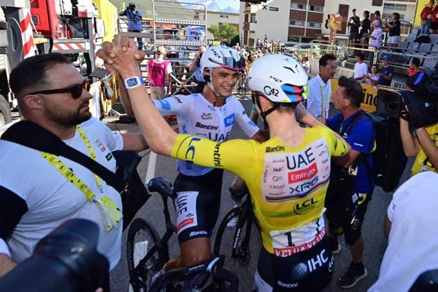 Tour de France 2026 Stage 19 ALPE D HUEZ, FRANCE - JULY 24 : Pogacar Tadej (SLO) of UAE Team Emirates - XRG celebrates the victory after stage 19 of the 113rd edition of Tour de France an UCI World Tour 2.UWT cycling road race stage for Men Elite of 128 km with start in Gap and finish in Alpe d Huez on July 24, 2026 in Alpe d Huez, France, 24 07 2026 Alpe d Huez France  Copyright: xPetexGodingx