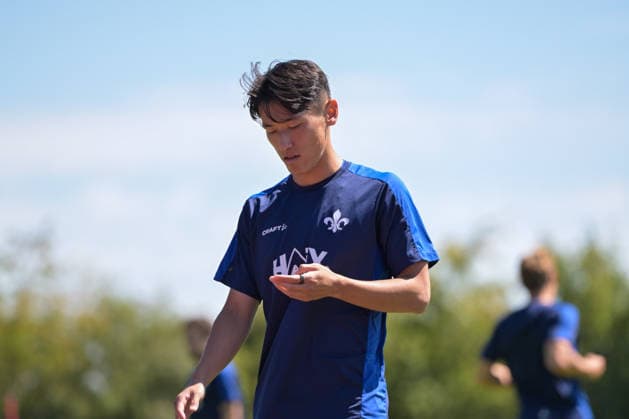 24.07.2026, Bad Wörishofen, Deutschland. 2. Bundesliga: Der SV Darmstadt 98 absolviert das Abschlusstraining im Sommertrainingslager vor dem Testspiel. Hiroki Akiyama (SV Darmstadt 98) *** July 24, 2026, Bad Wörishofen, Germany, 2. Bundesliga: SV Darmstadt 98 completes its final training session at summer training camp ahead of the exhibition match. Hiroki Akiyama, SV Darmstadt 98