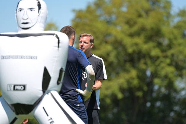 24.07.2026, Bad Wörishofen, Deutschland. 2. Bundesliga: Der SV Darmstadt 98 absolviert das Abschlusstraining im Sommertrainingslager vor dem Testspiel. Cheftrainer Florian Kohfeldt (SV Darmstadt 98) *** July 24, 2026, Bad Wörishofen, Germany, 2. Bundesliga: SV Darmstadt 98 completes its final training session at summer training camp ahead of the exhibition match. Head Coach Florian Kohfeldt, SV Darmstadt 98