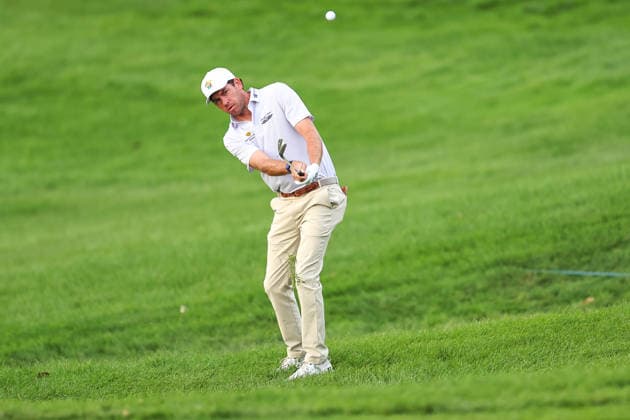 Golf 2026: PGA, Golf Herren 3M Open: Round 2 Ben Kohles of the United States plays an approach shot from off the green on the 12th hole during the second round of the 2026 3M Open at TPC Twin Cities on July 24, 2026 in Blaine, Minnesota. Steven Garcia CSM (Credit Image: Â Steven Garcia Cal Media) Blaine Minnesota USA EDITORIAL USE ONLY Copyright: xx ZUMA-20260724_zma_c04_016.jpg StevenxGarciax csmphotothree505772