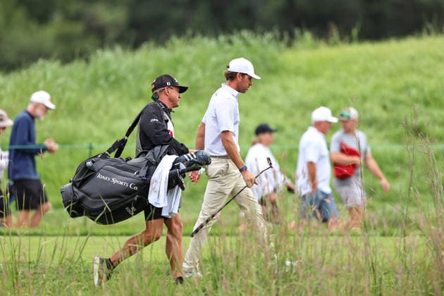 Golf 2026: PGA, Golf Herren 3M Open: Round 2 Ben Kohles of the United States walks on the 13th hole during the second round of the 2026 3M Open at TPC Twin Cities on July 24, 2026 in Blaine, Minnesota. Steven Garcia CSM (Credit Image: Â Steven Garcia Cal Media) Blaine Minnesota USA EDITORIAL USE ONLY Copyright: xx ZUMA-20260724_zma_c04_015.jpg StevenxGarciax csmphotothree505773